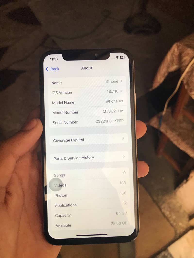 Apple iPhone XS 4