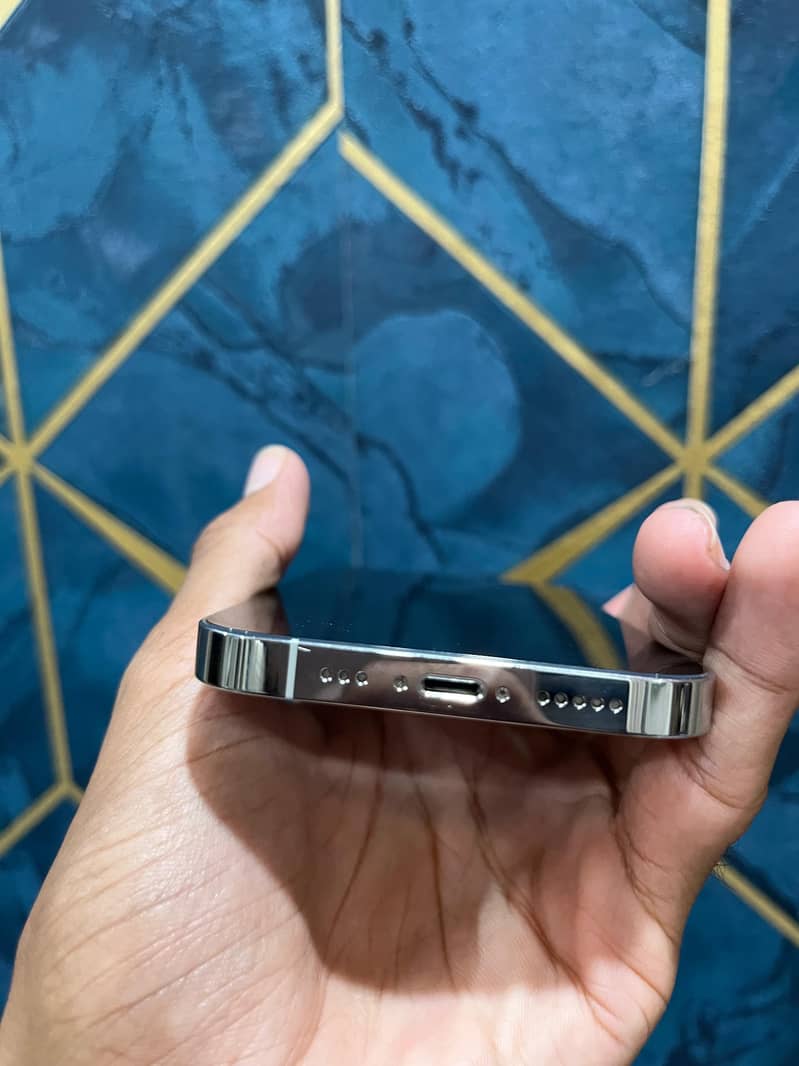 Apple iPhone 14 Pro 7