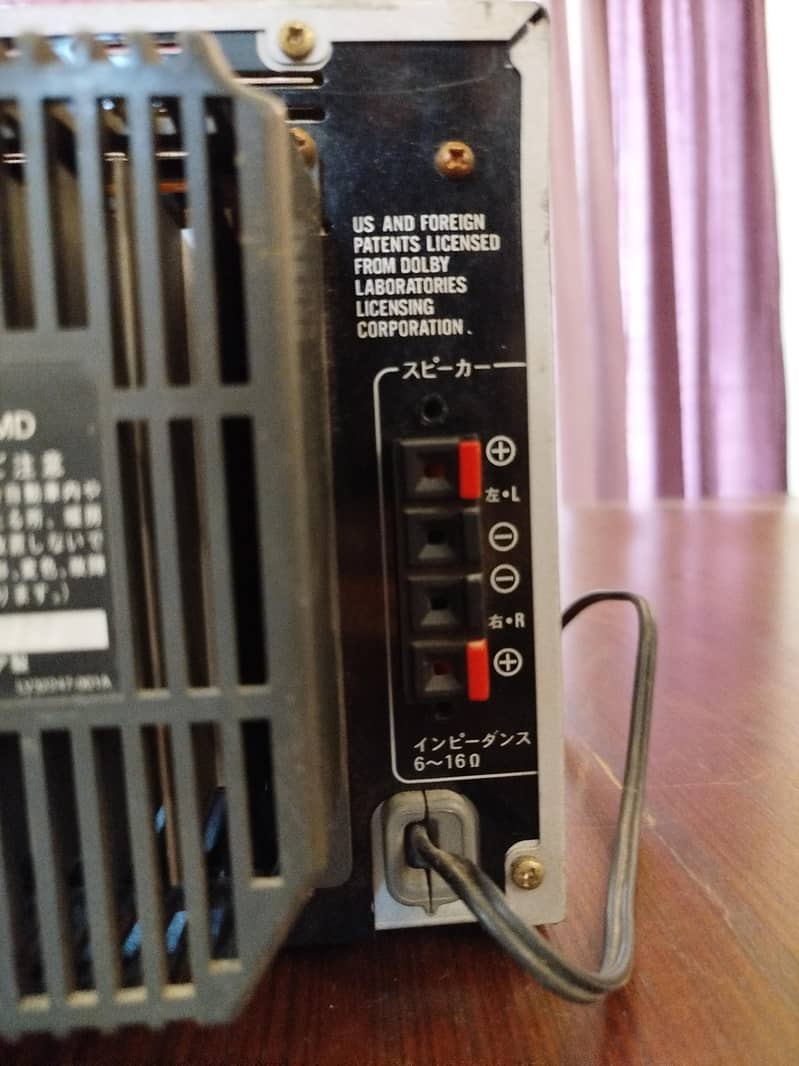 JVC Amplifier 4