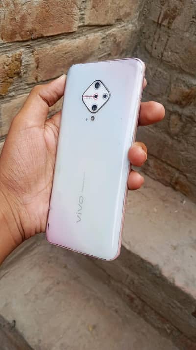 Vivo Y51 4/128ram 03368696095/
