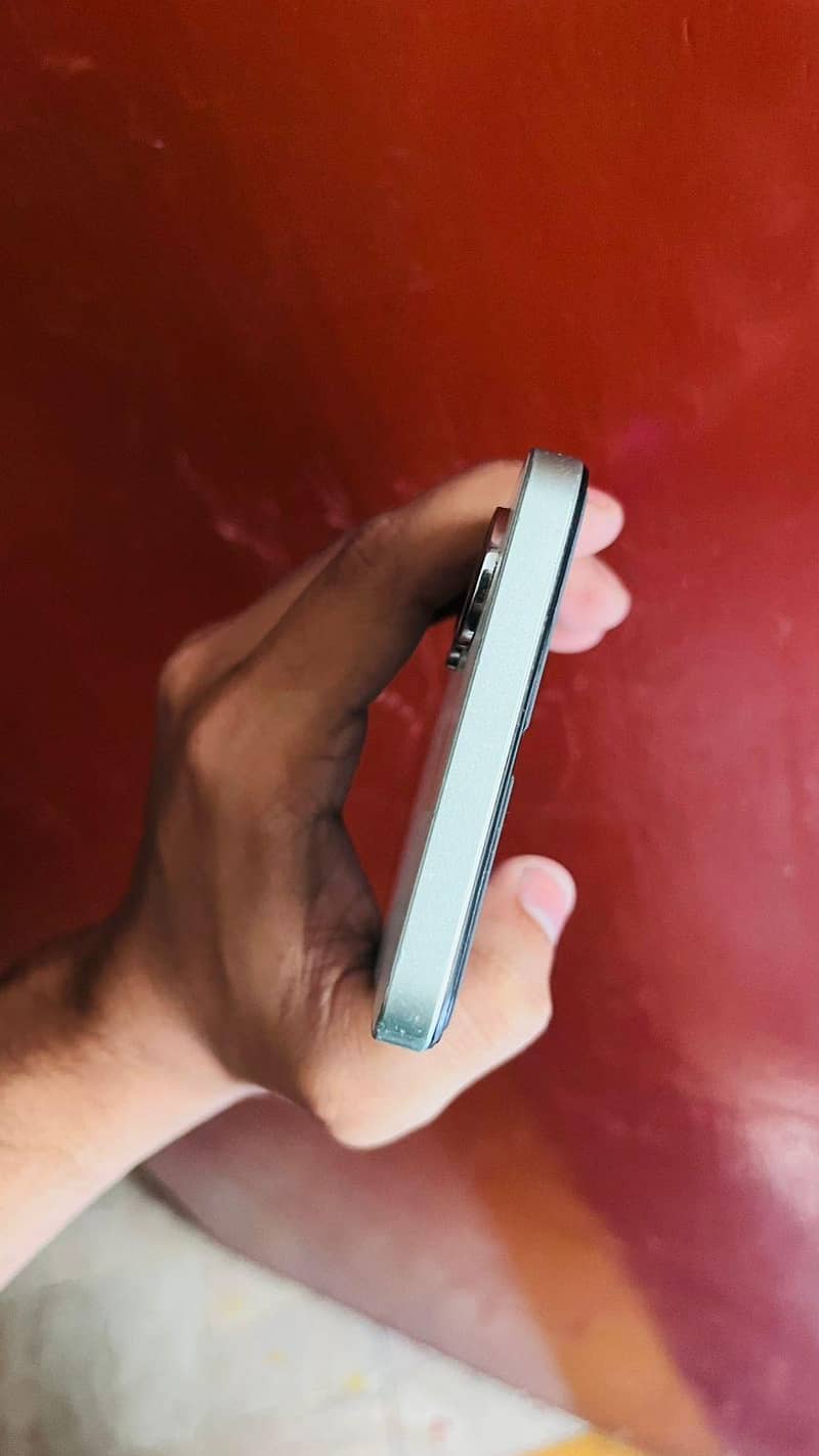 Realme Note 60x 2