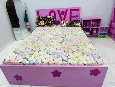 pink bedroom set