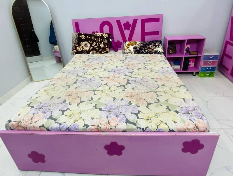 pink bedroom set 0