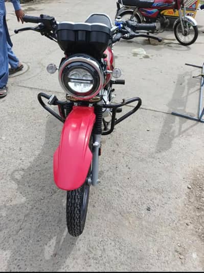 Honda CG 150 red colour read discription first