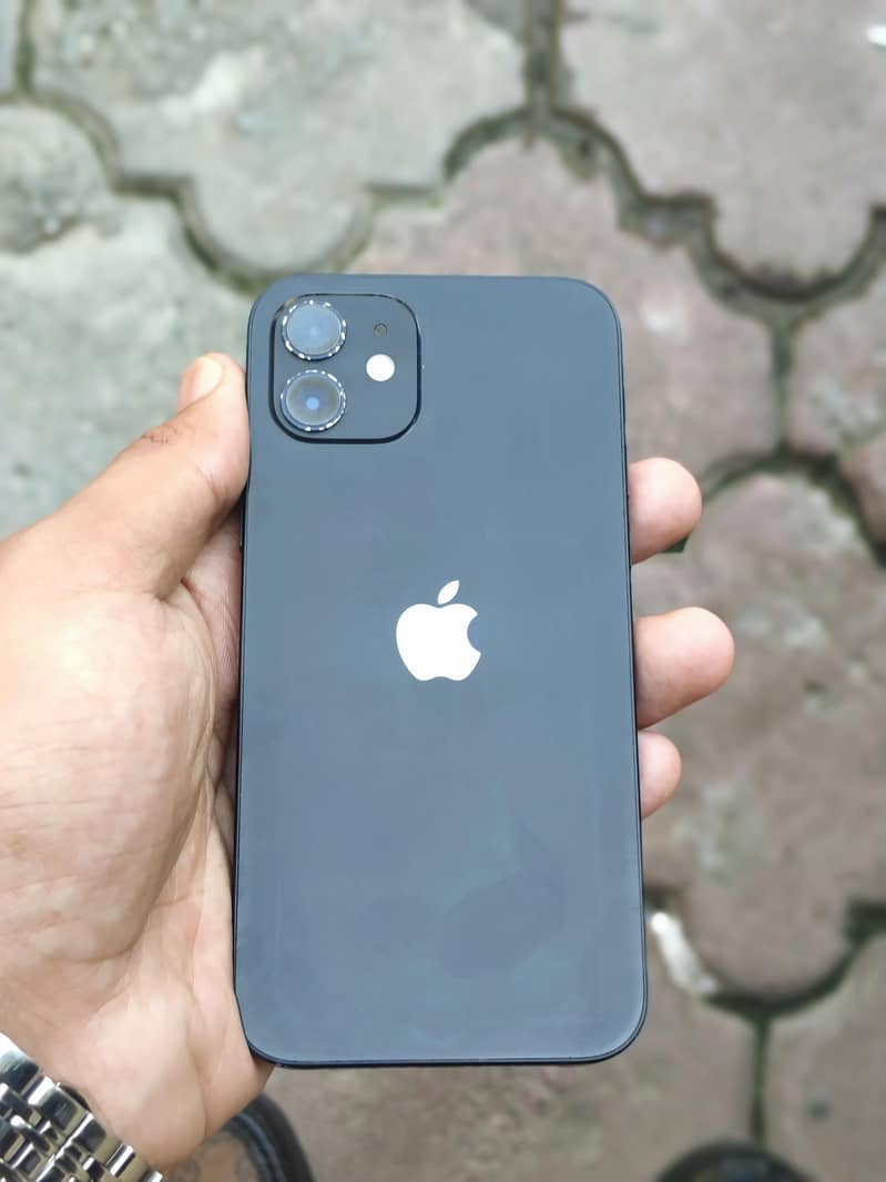 Apple iPhone 12 0