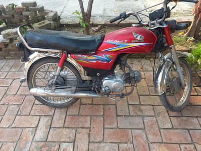 cd70  . . 2010  model