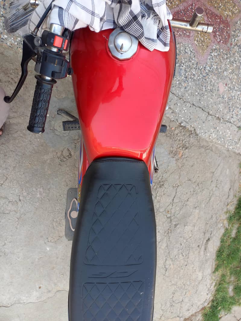 cd70  . . 2010  model 3