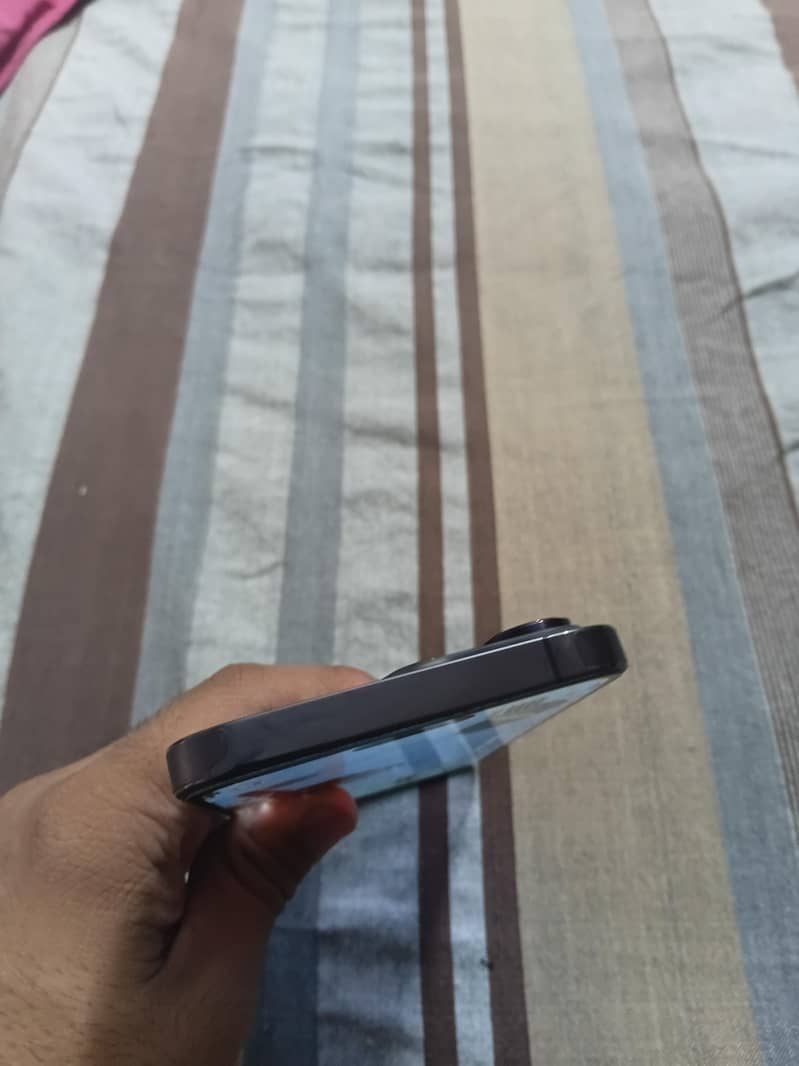Apple iPhone 14 Pro Max 5