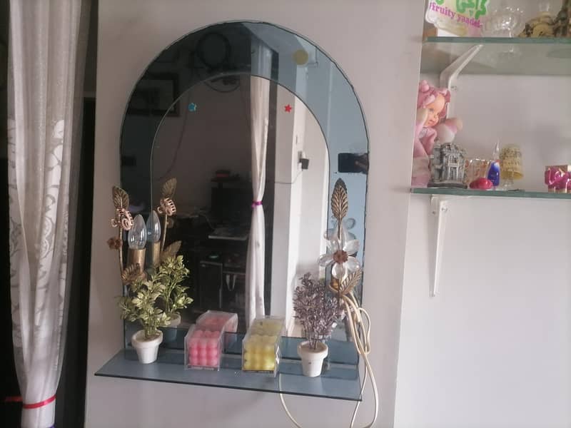 lightning mirror 0