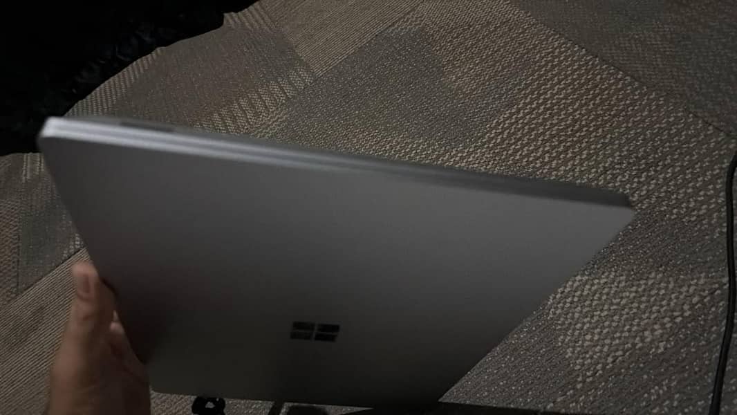 Microsoft Surface Laptop 4