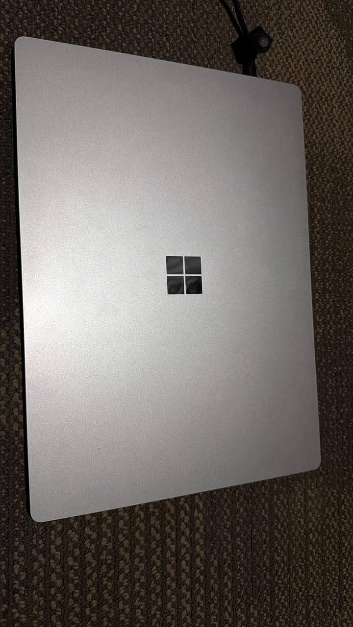 Microsoft Surface Laptop 5