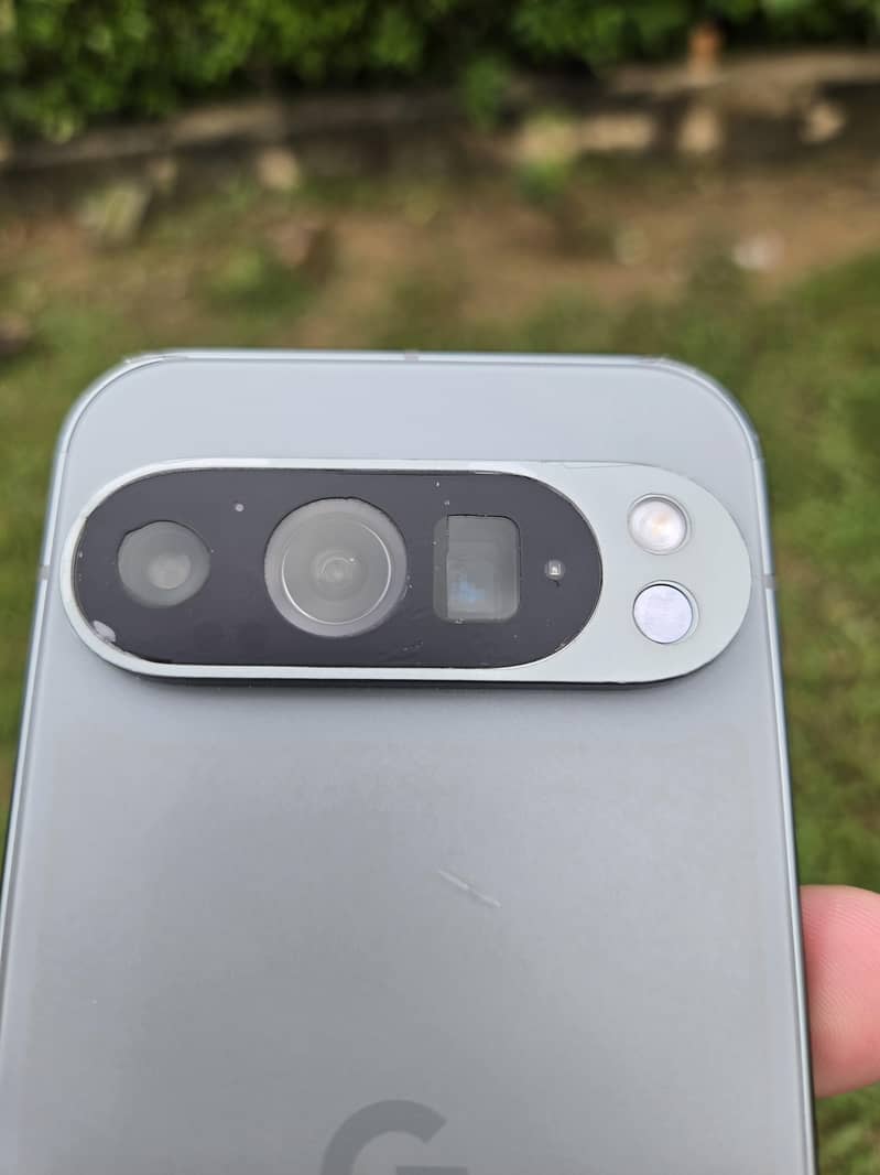 Google Pixel 9 Pro 5G 4