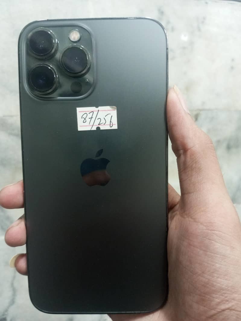 Apple iPhone 13 Pro Max 0