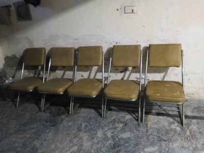 5 chairs for sale  no folding ha