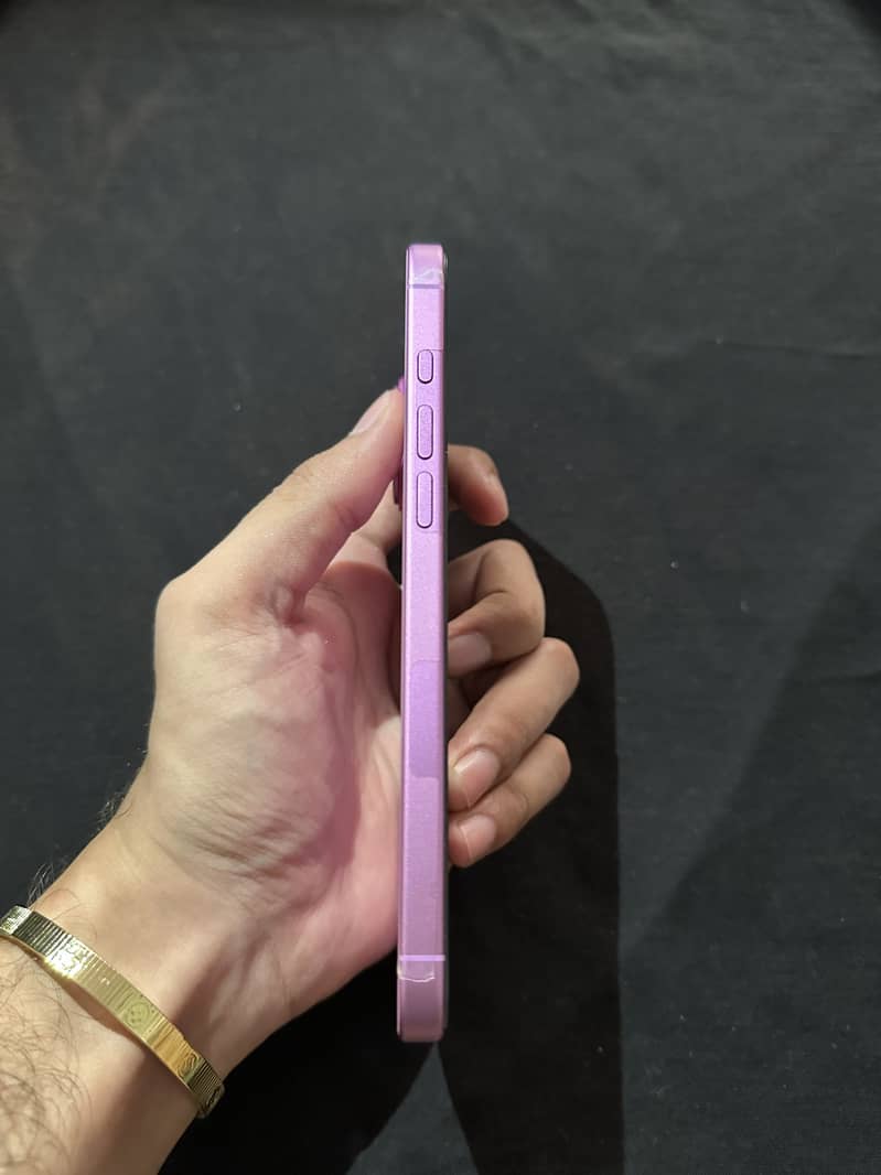 Apple iPhone 16 Plus jv 1