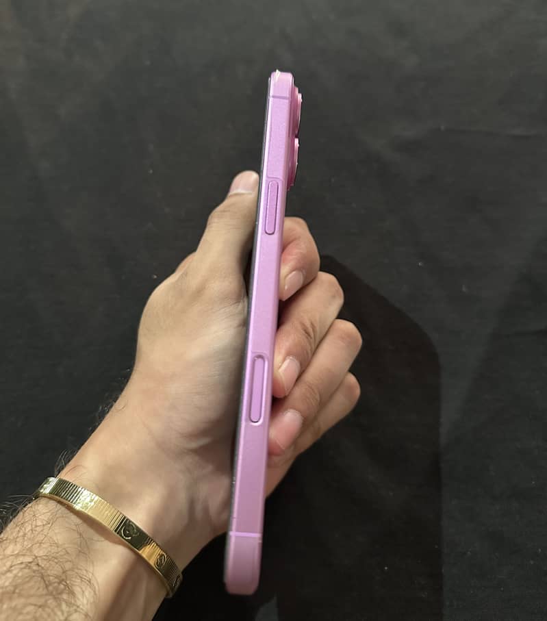 Apple iPhone 16 Plus jv 2