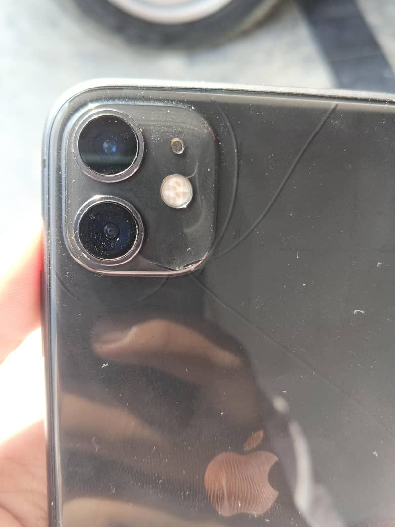 Apple iPhone 11 1