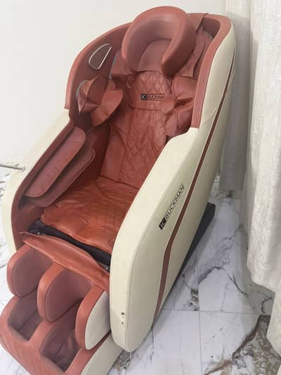 JC Buckman Luxury Massage Chair Premium Condition