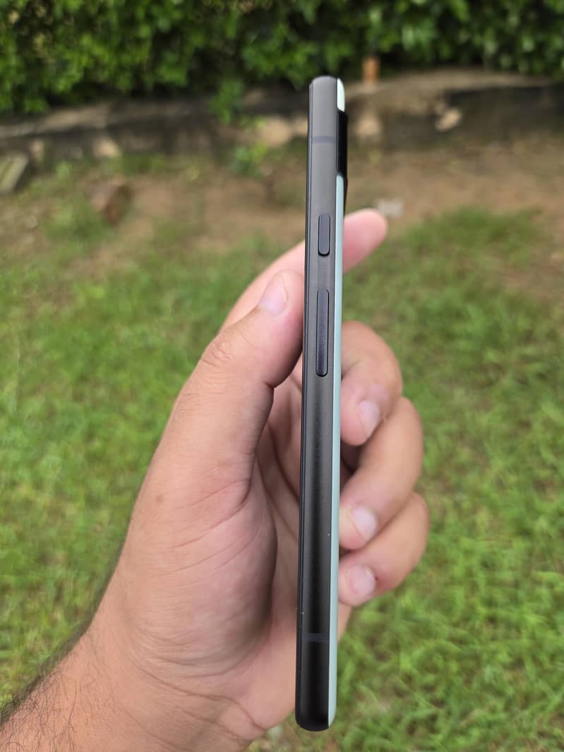 Google Pixel 6a 5G 3