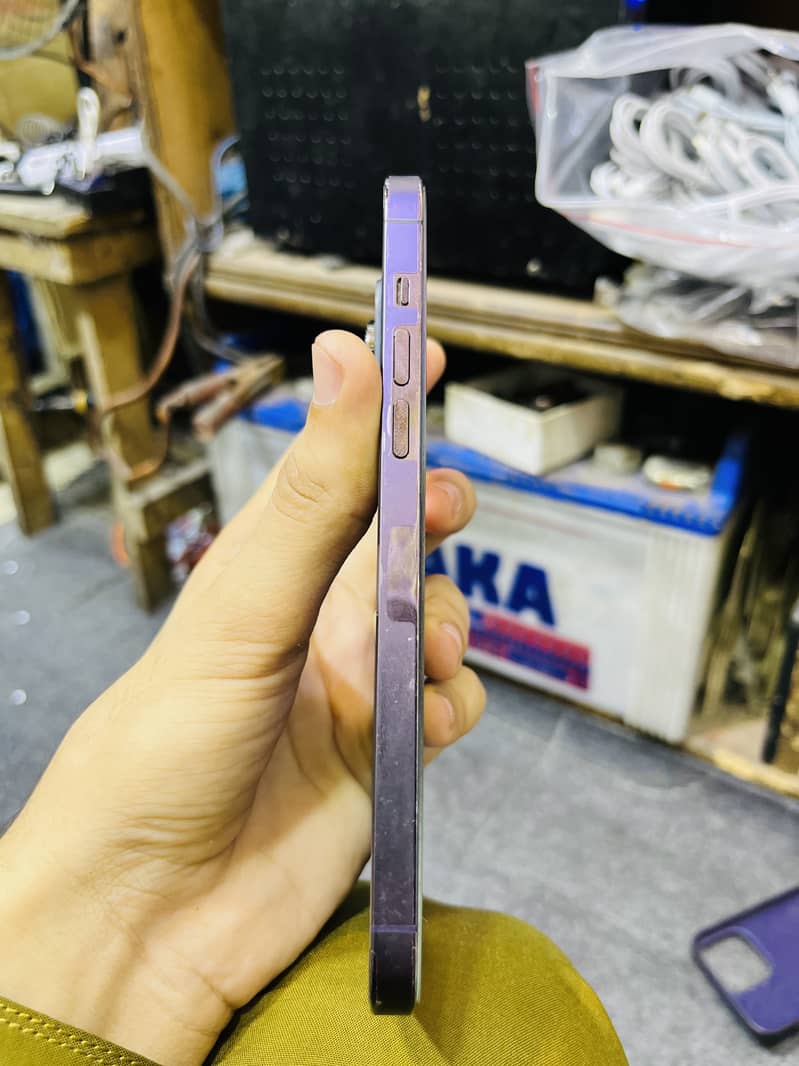 Apple iPhone 14 Pro Max 3