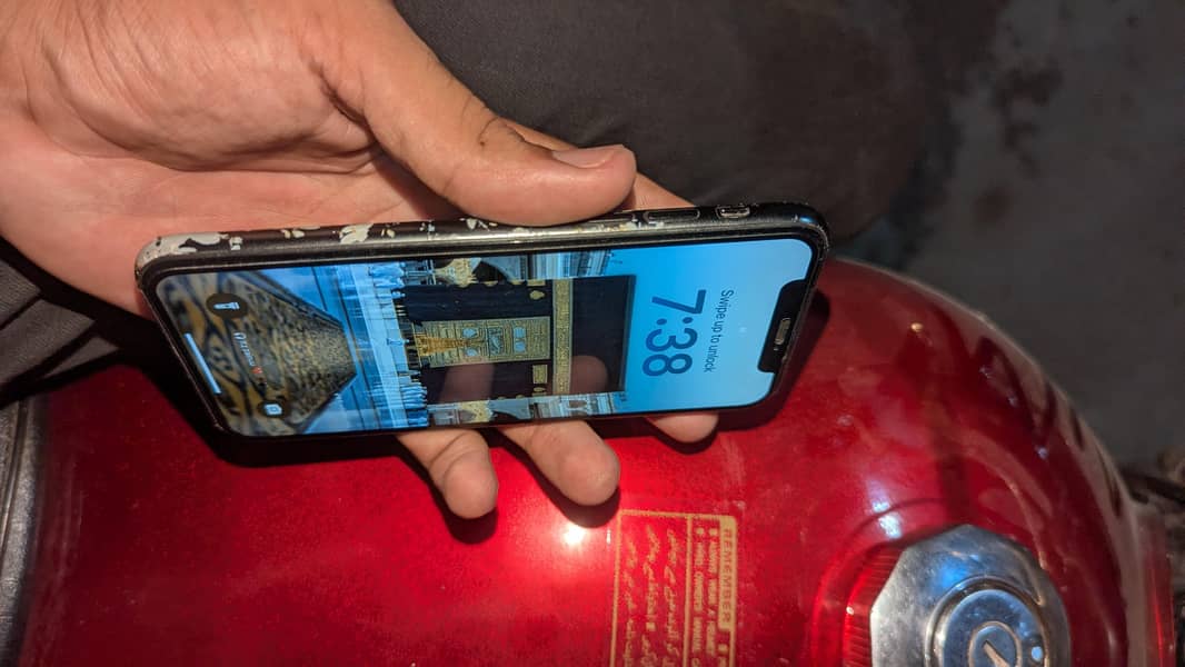 Apple iPhone XS 2