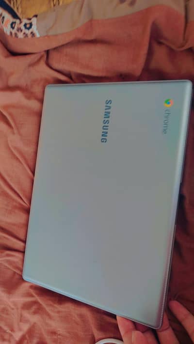 Samsung chrome book
