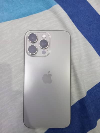 Apple iPhone 15 Pro Max