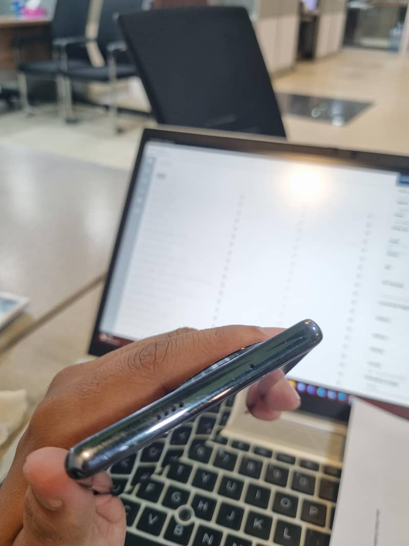 Tecno Spark 20 Pro Plus 5