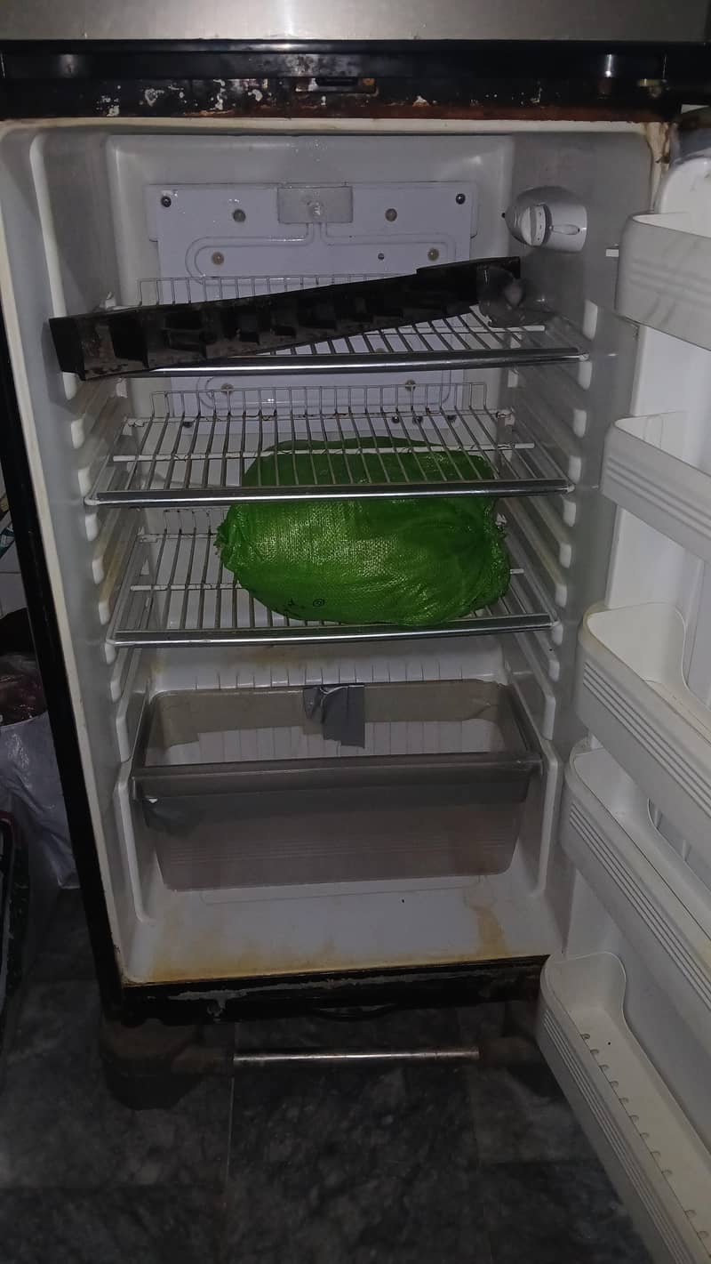 ORIENT REFRIGERATOR 1