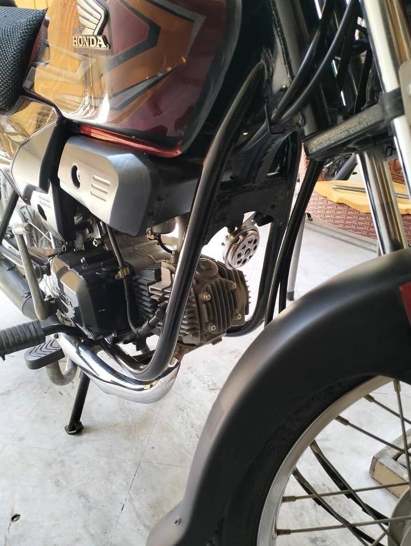 Honda Prioder 2023 model 1