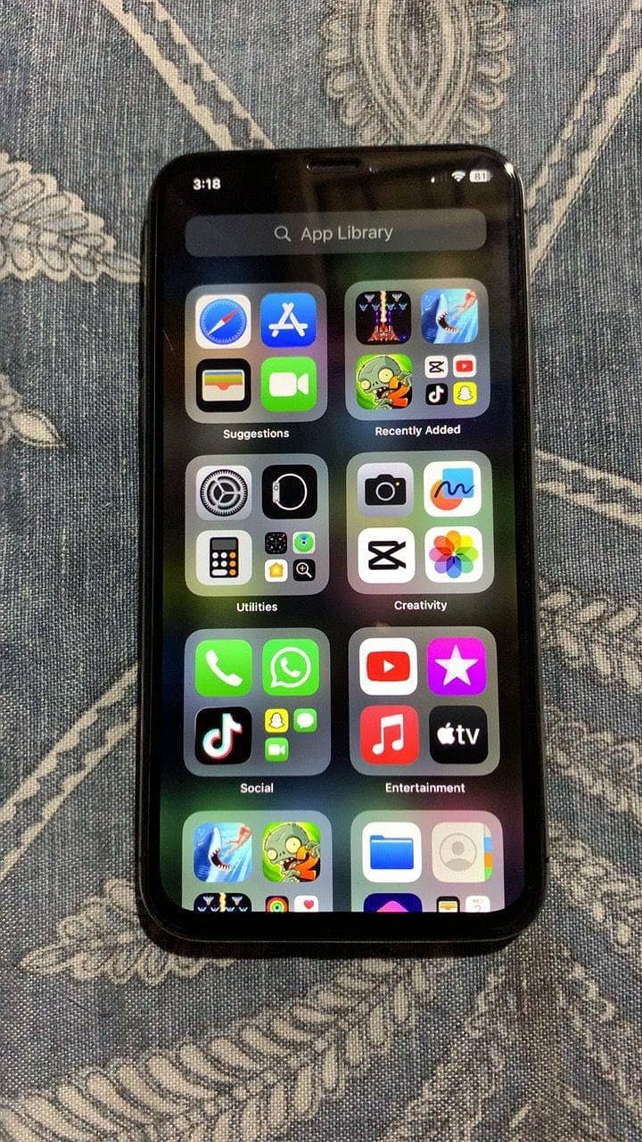 Apple iPhone X 0
