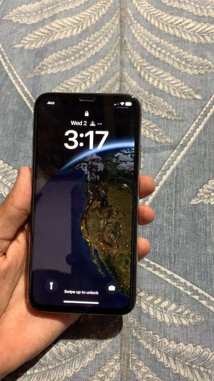 Apple iPhone X 6