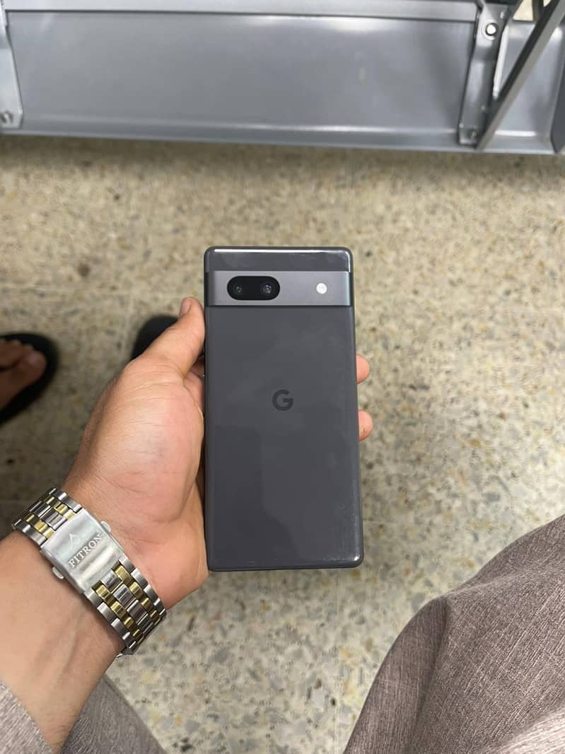 Google Pixel 7a 1