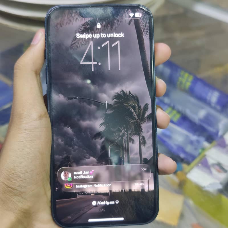 Apple iPhone 14 3
