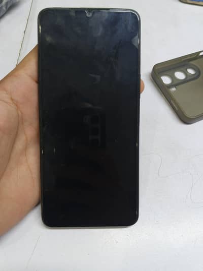 vivo y 04