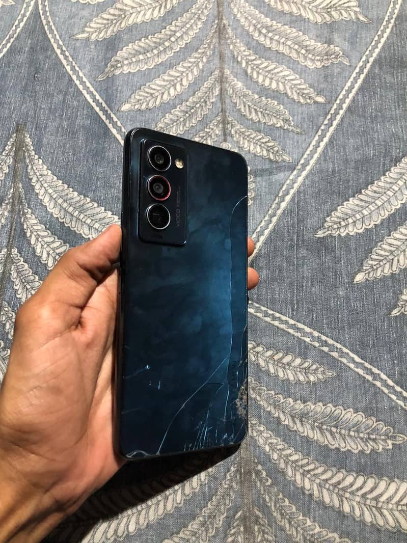 Tecno Camon 18 1