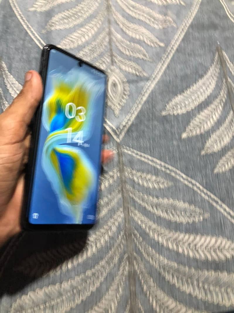 Tecno Camon 18 4
