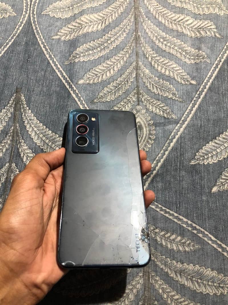 Tecno Camon 18 5