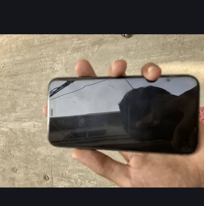 Apple iPhone 11 1