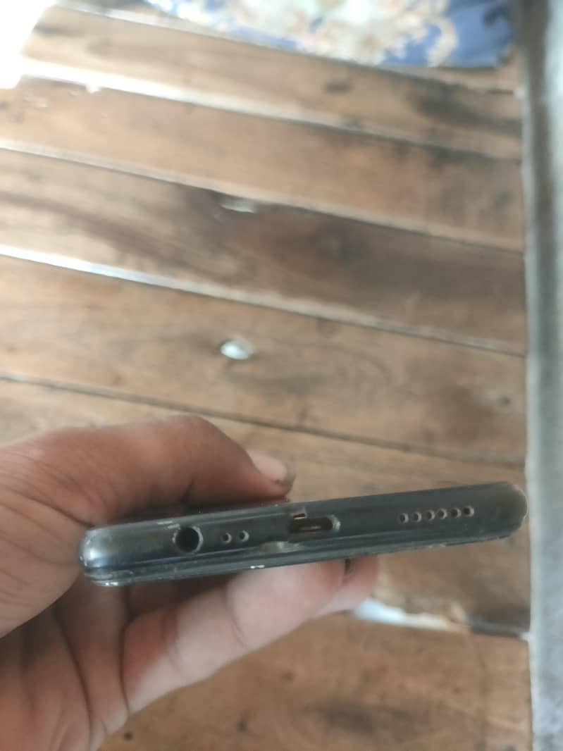 Realme C1 5