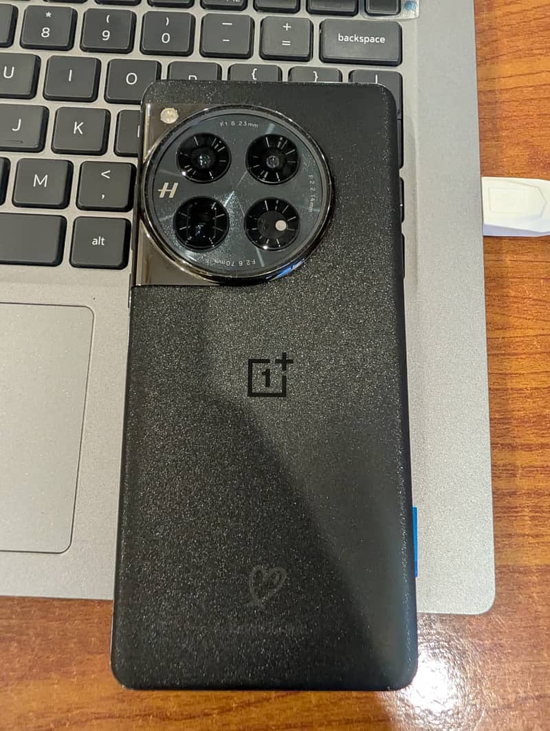 ONEPLUS 12 0