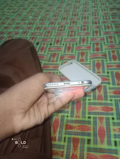 Apple iPhone 6S
