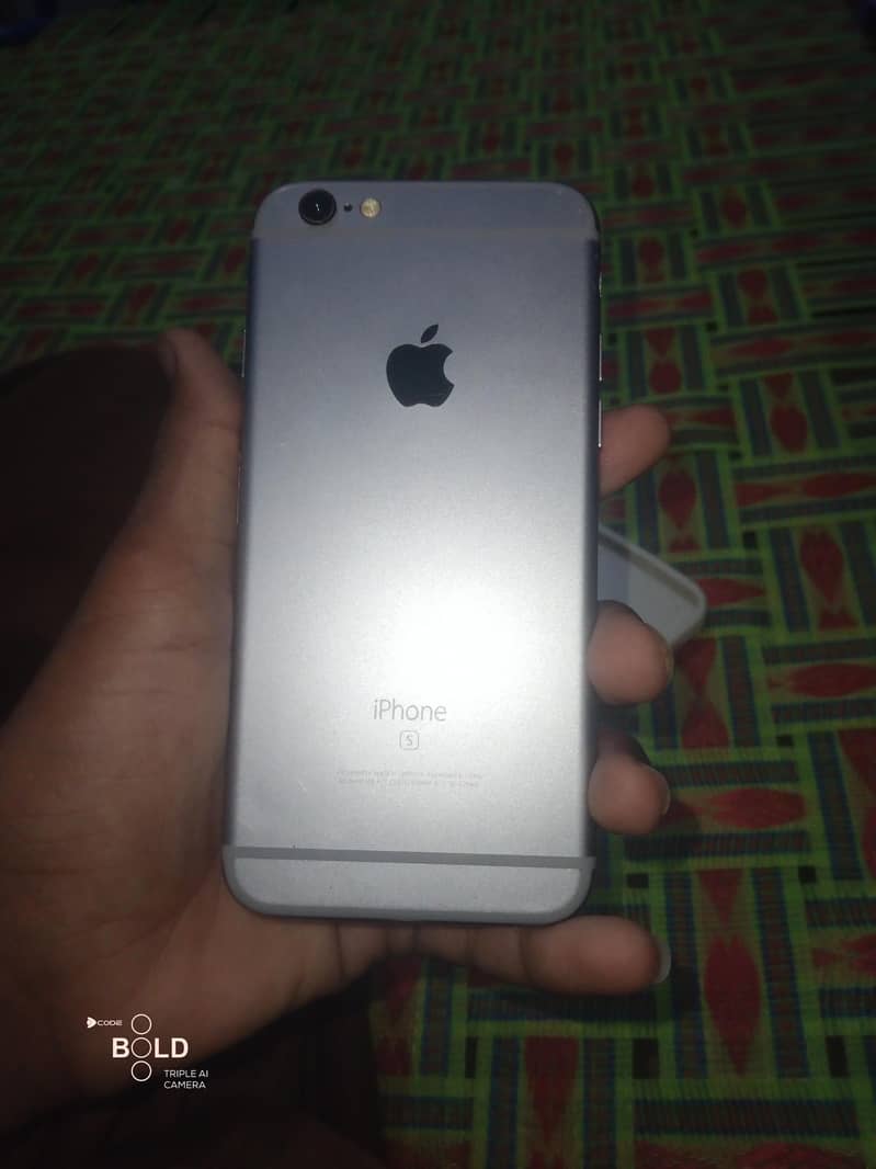 Apple iPhone 6S 2