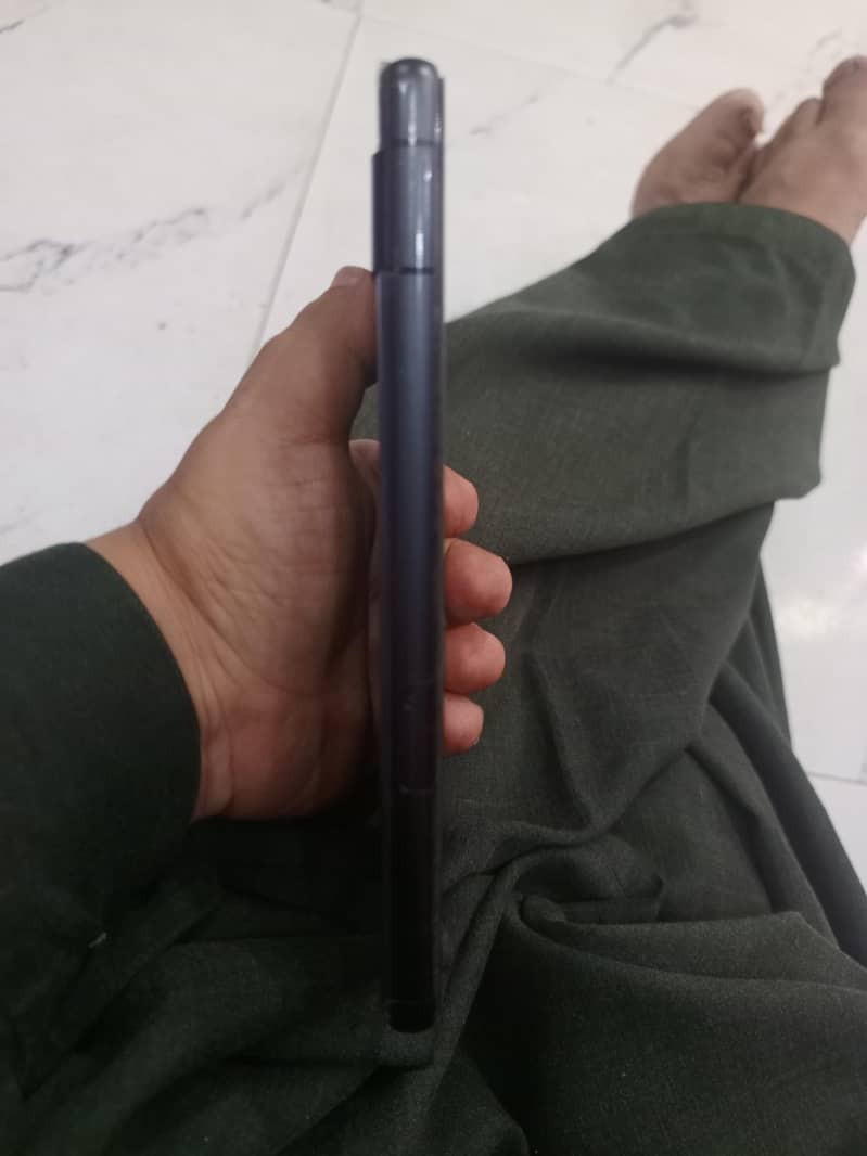 Google Pixel 7a 5