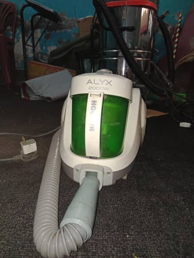 Vacuum cleaner machine