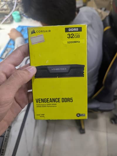 Corsair vengeance ddr5 with original box