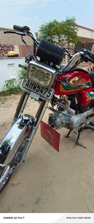 United Motorcycle 70 CC