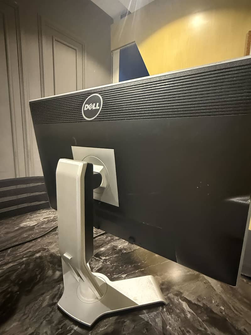Dell LED 24” 2