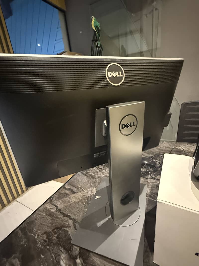 Dell LED 24” 5