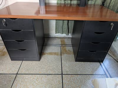 Premium Office Table | Workstation